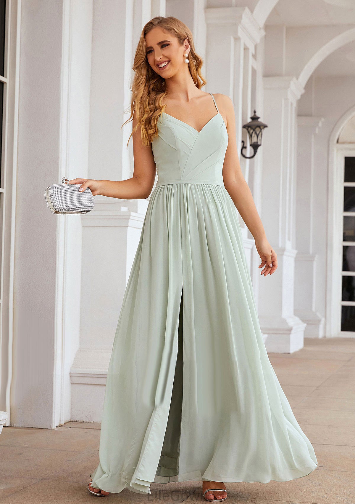 A-line V Neck Sleeveless Long/Floor-Length Chiffon Bridesmaid Dresses With Pleated Split Harper DEP0025327