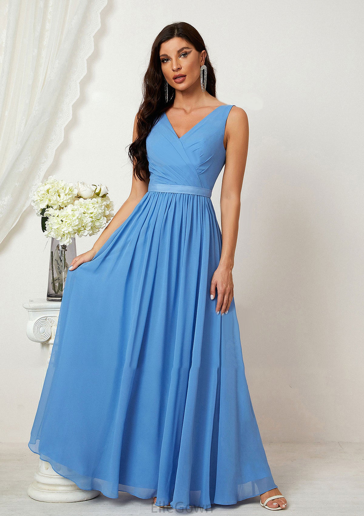 A-line V Neck Sleeveless Chiffon Long/Floor-Length Bridesmaid Dresses With Pleated Jaqueline DEP0025360