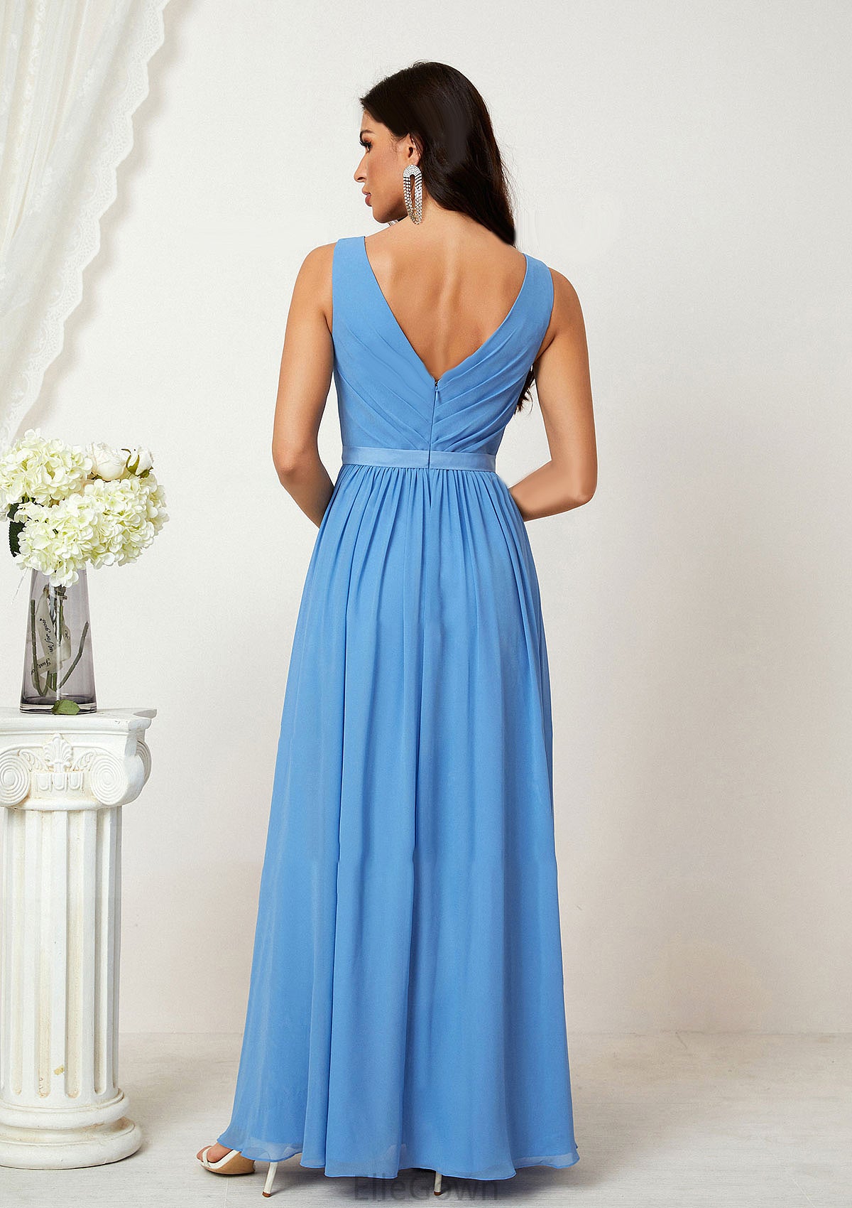 A-line V Neck Sleeveless Chiffon Long/Floor-Length Bridesmaid Dresses With Pleated Jaqueline DEP0025360