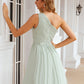 A-line One-Shoulder Sleeveless Chiffon Knee-Length Bridesmaid Dresses With Pleated Ireland DEP0025379