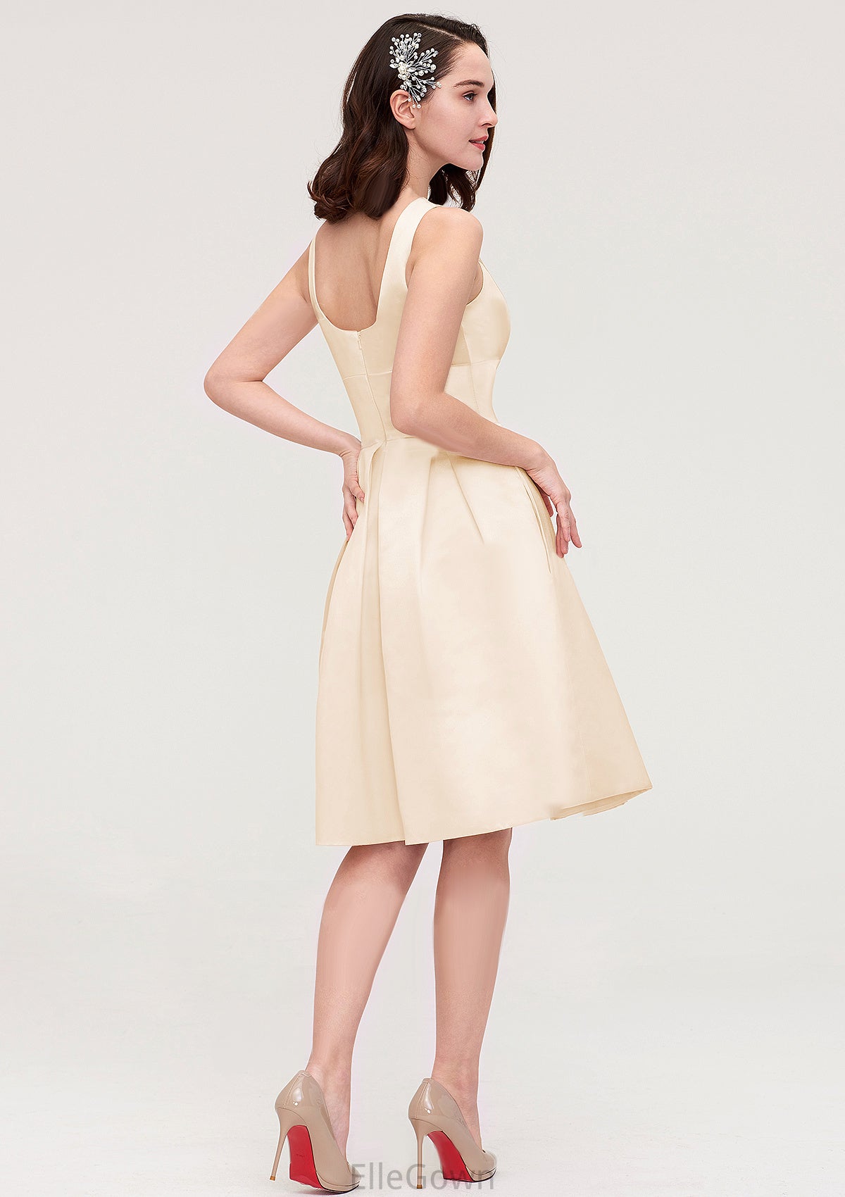 Sleeveless Bateau Knee-Length Satin A-line/Princess Bridesmaid Dresses With Pleated Flowers Sanaa DEP0025425