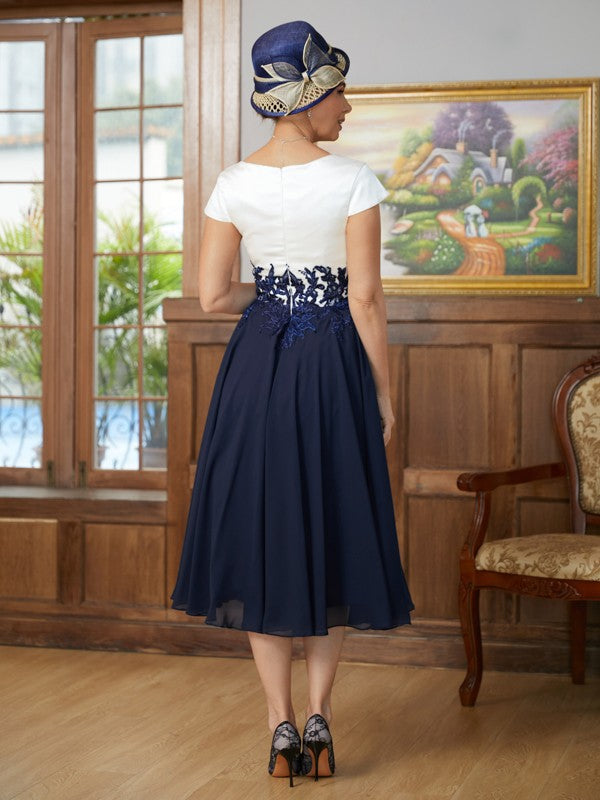 Grace A-Line/Princess Chiffon Applique V-neck Short Sleeves Tea-Length Mother of the Bride Dresses DEP0020349