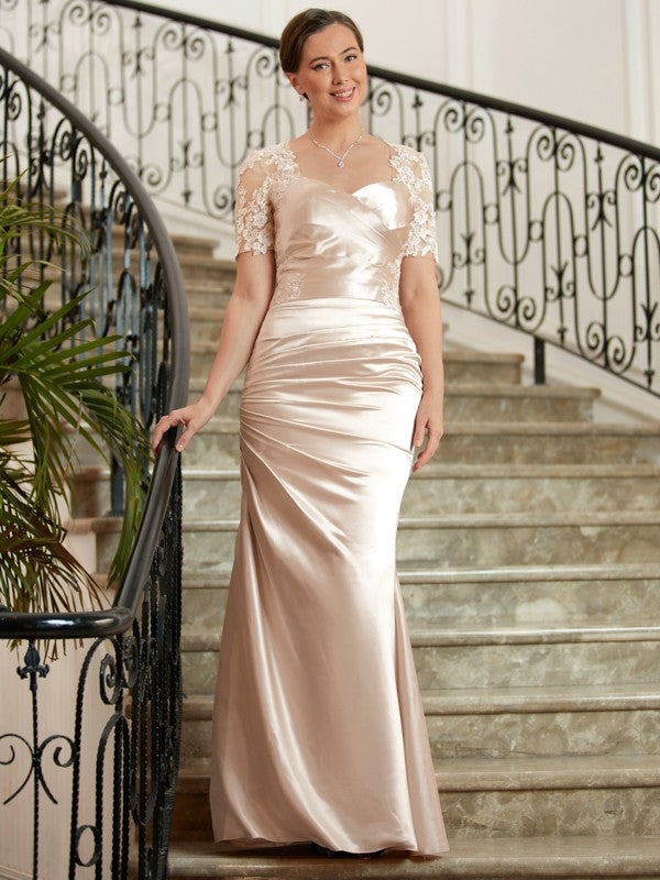 Lily Sheath/Column Satin Lace Sweetheart Short Sleeves Floor-Length Mother of the Bride Dresses DEP0020314