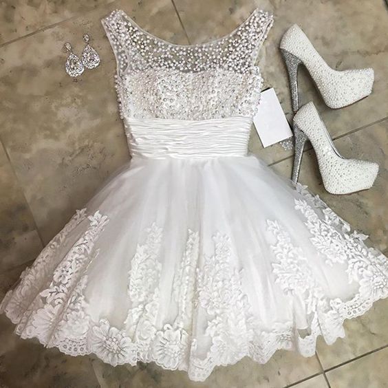 Princess/A-Line Marley Lace Homecoming Dresses Crew Neck Short White Dresses With Beading Prom