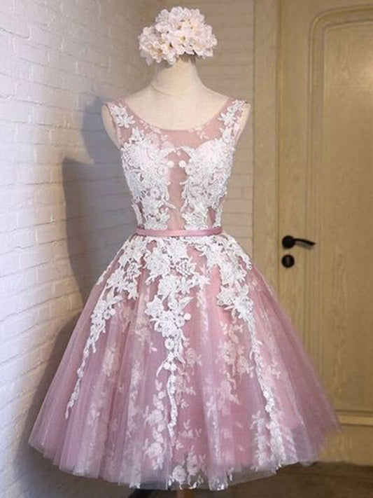 2024 Ball Gown Scoop Neck Sleeveless Applique Sash/Ribbon/Belt Homecoming Dresses Aylin Lace Up Tulle