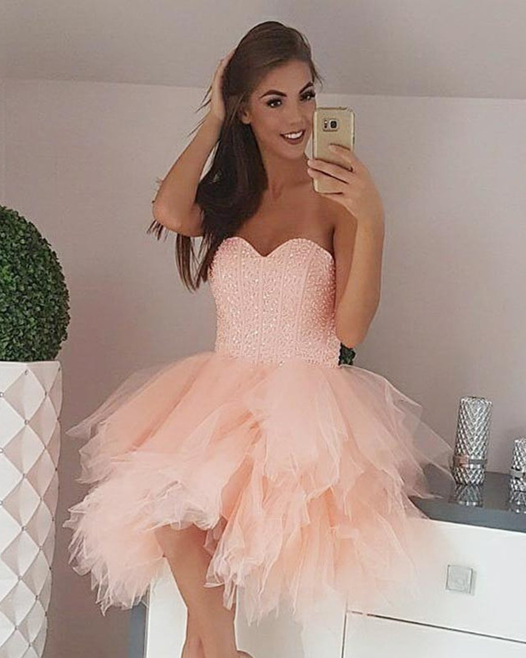 Strapless Sweetheart Backless Ball Sanai Homecoming Dresses Gown Tulle Ruffles Short Sexy