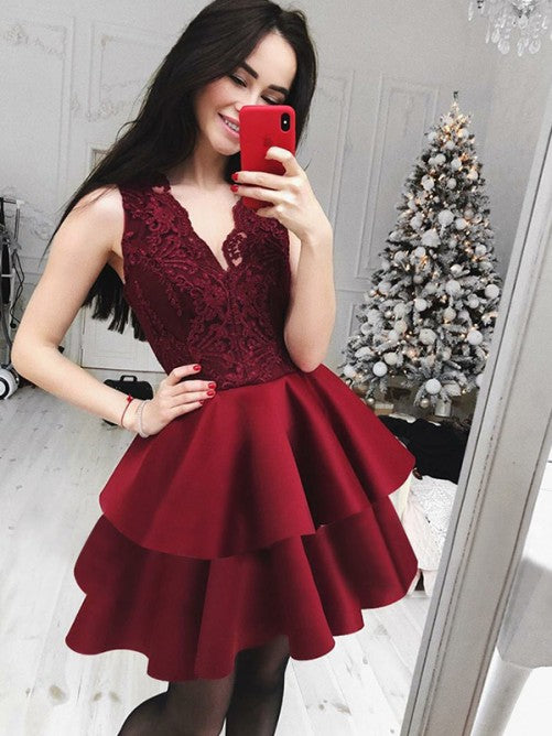 Deep V A Line Melody Lace Homecoming Dresses Neck Sleeveless Tiered Pleated Burgundy Appliques