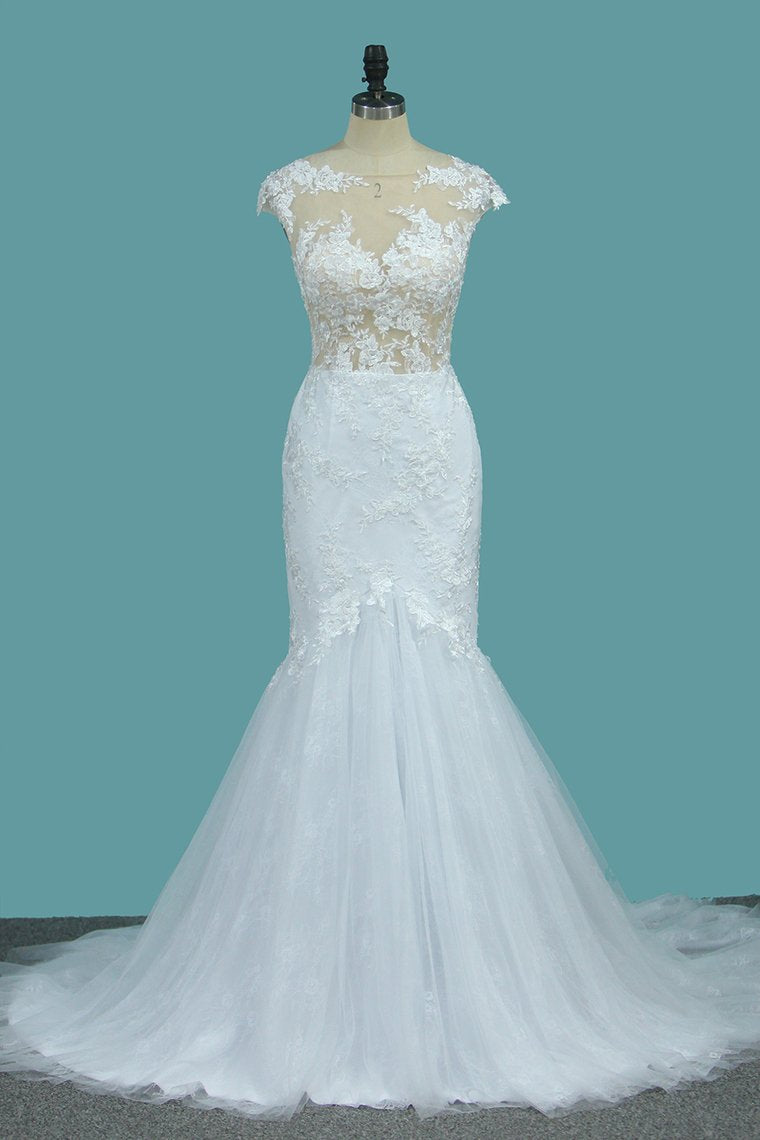 2024 Scoop Tulle Mermaid Wedding Dresses With Applique Sweep Train Open Back