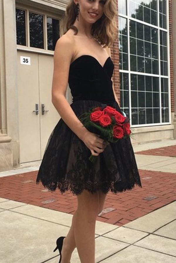 Homecoming Dresses Lace Gisselle A-Line Sweetheart Short Black 2024