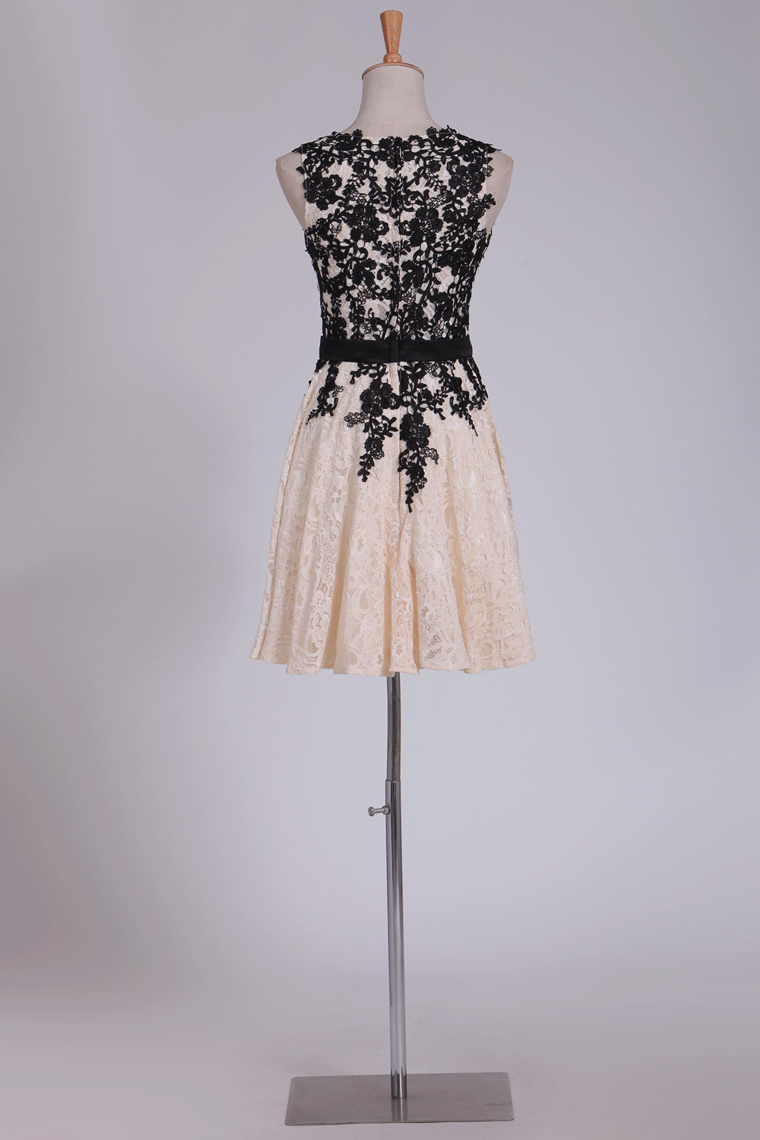 Homecoming Dresses Scoop A Line Short With Applique & Sash Lace