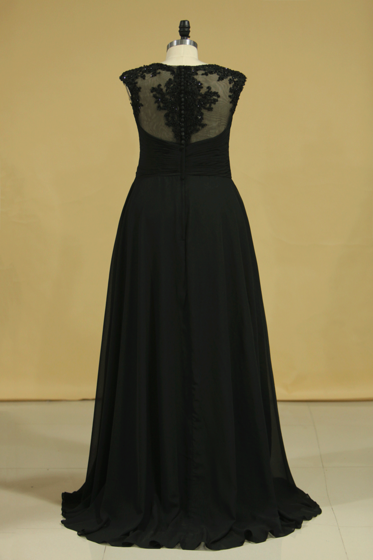 Plus Size Black Evening Dresses A Line Scoop Cap Sleeves Chiffon With Applique And Beads