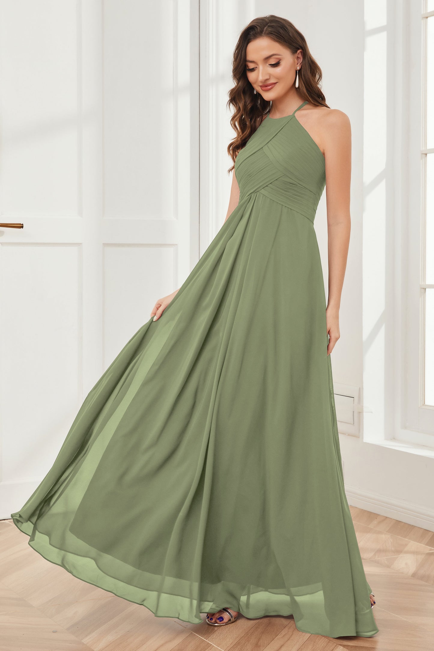 A-line Floor-length Halter Chiffon Bridesmaid Dresses