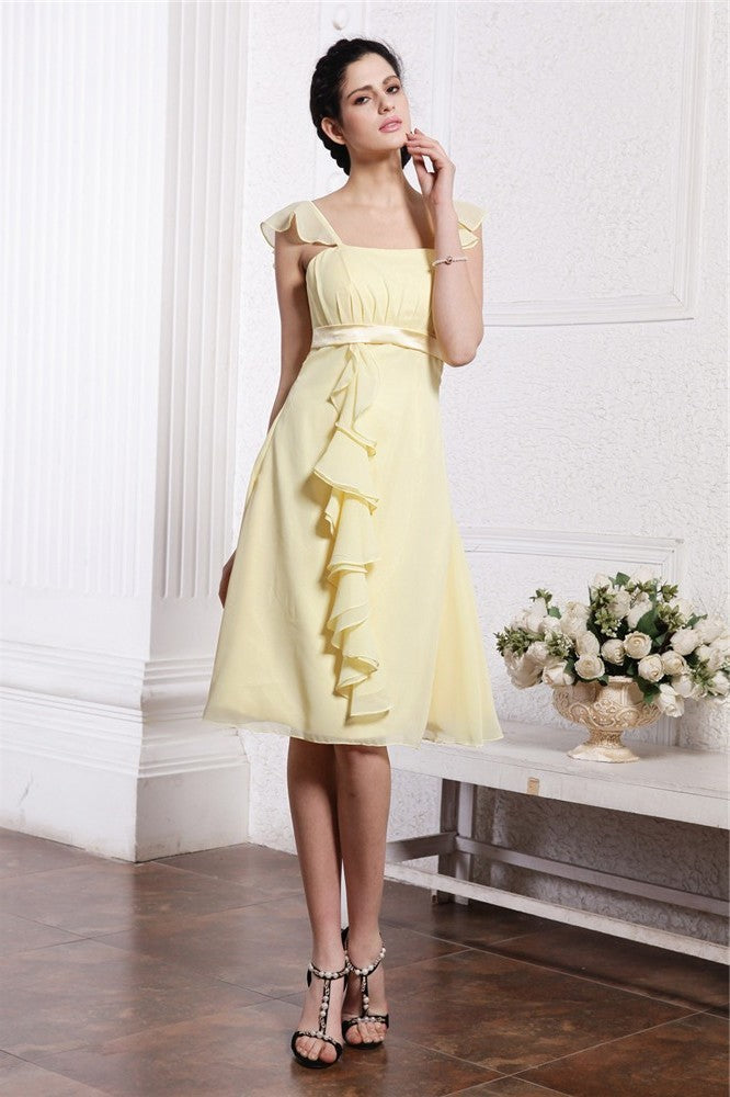 A-Line/Princess Straps Sleeveless Ruffles Ruched Short Chiffon Bridesmaid Dresses DEP0005834