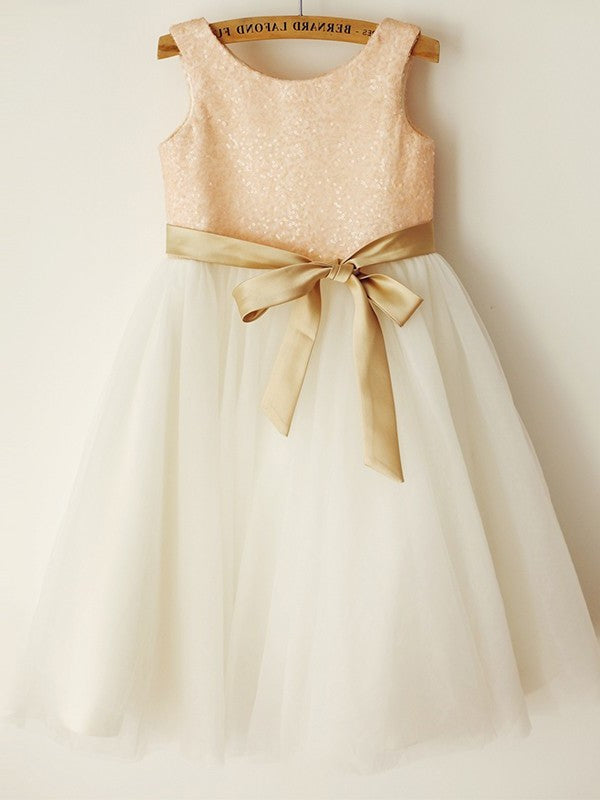 A-Line/Princess Tulle Sash/Ribbon/Belt Sleeveless Scoop Knee-Length Flower Girl Dresses DEP0007870