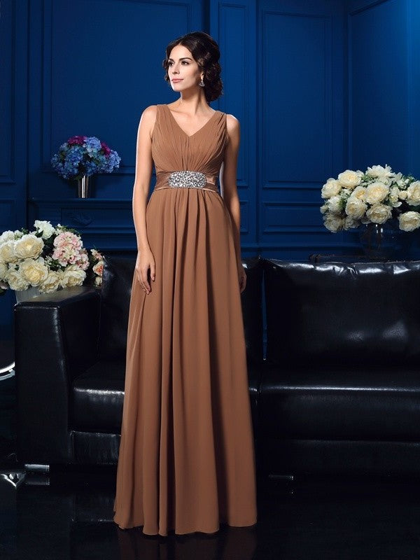 A-Line/Princess V-neck Pleats Sleeveless Long Chiffon Mother of the Bride Dresses DEP0007310