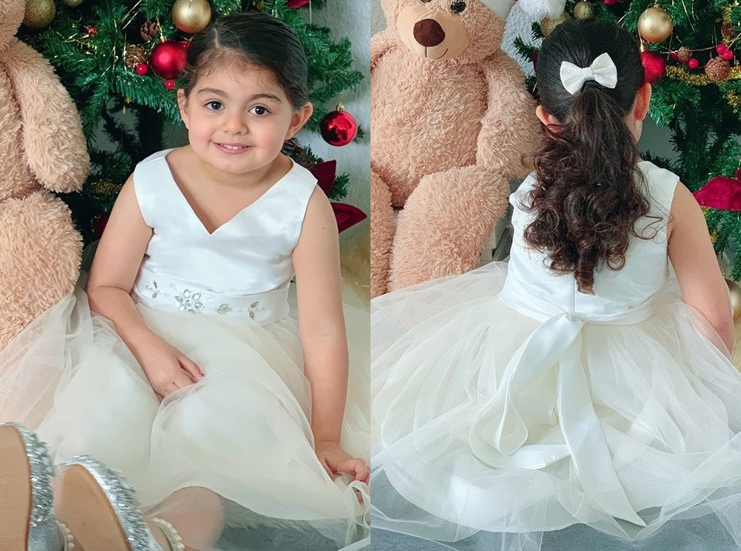 A-Line/Princess Tulle Bowknot V-neck Sleeveless Knee-Length Flower Girl Dresses DEP0009281