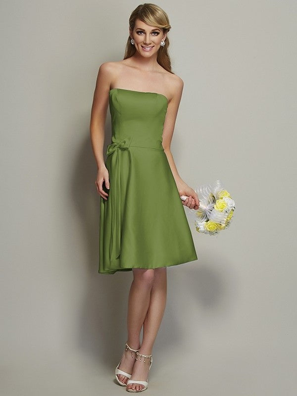 A-Line/Princess Strapless Sleeveless Bowknot Short Satin Bridesmaid Dresses DEP0005863