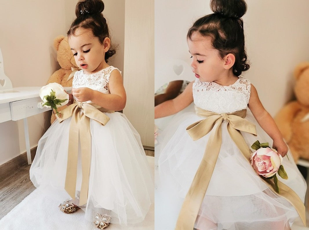 A-Line/Princess Tulle Sash/Ribbon/Belt Scoop Sleeveless Knee-Length Flower Girl Dresses DEP0007546