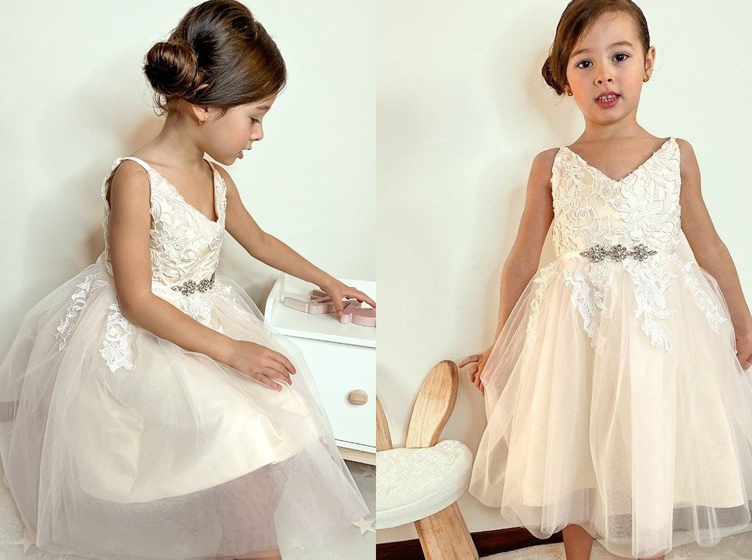 A-Line/Princess Tulle Lace V-neck Sleeveless Knee-Length Flower Girl Dresses DEP0009285