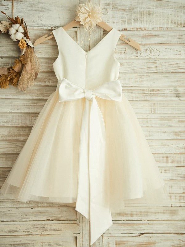 A-Line/Princess Knee-Length V-neck Bowknot Sleeveless Tulle Flower Girl Dresses DEP0007804