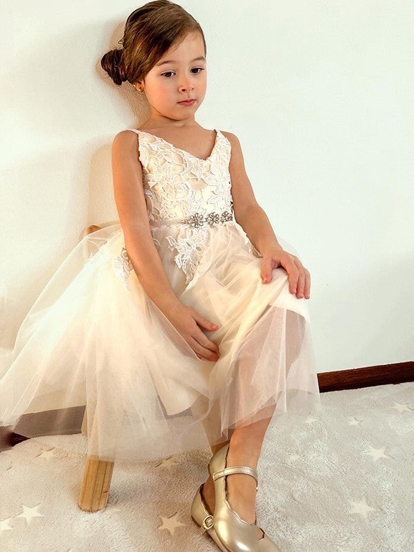 A-Line/Princess Tulle Lace V-neck Sleeveless Knee-Length Flower Girl Dresses DEP0009285