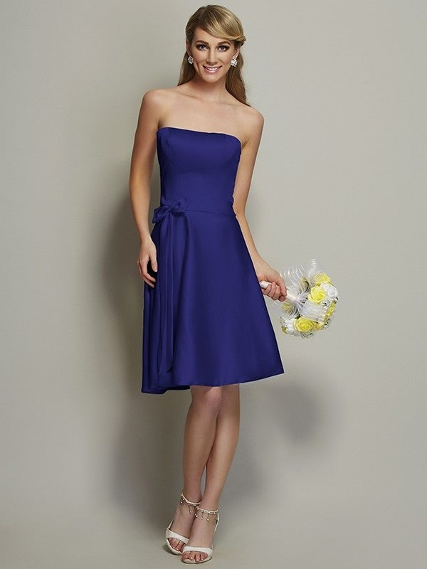 A-Line/Princess Strapless Sleeveless Bowknot Short Satin Bridesmaid Dresses DEP0005863