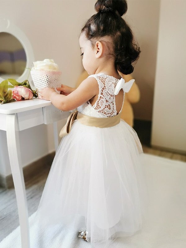 A-Line/Princess Tulle Sash/Ribbon/Belt Scoop Sleeveless Knee-Length Flower Girl Dresses DEP0007546