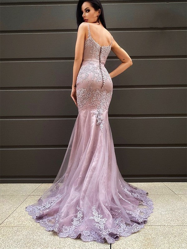 Trumpet/Mermaid Sleeveless Sweep/Brush Train Applique Tulle V-neck Dresses DEP0001619