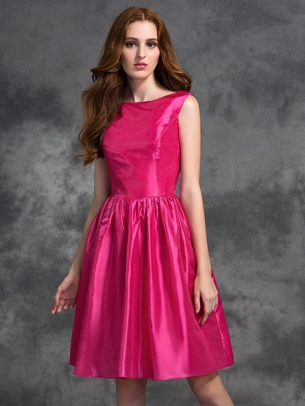 A-line/Princess Bateau Ruched Sleeveless Short Taffeta Bridesmaid Dresses DEP0009311