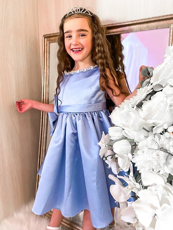 A-Line/Princess Satin Bowknot Scoop Sleeveless Knee-Length Flower Girl Dresses DEP0009289