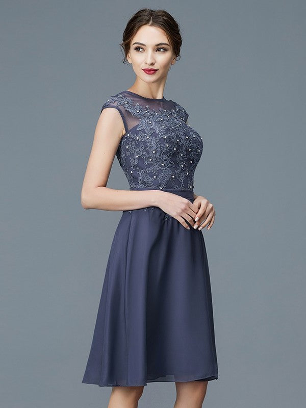 A-Line/Princess Scoop Chiffon Sleeveless Beading Knee-Length Mother of the Bride Dresses DEP0007065