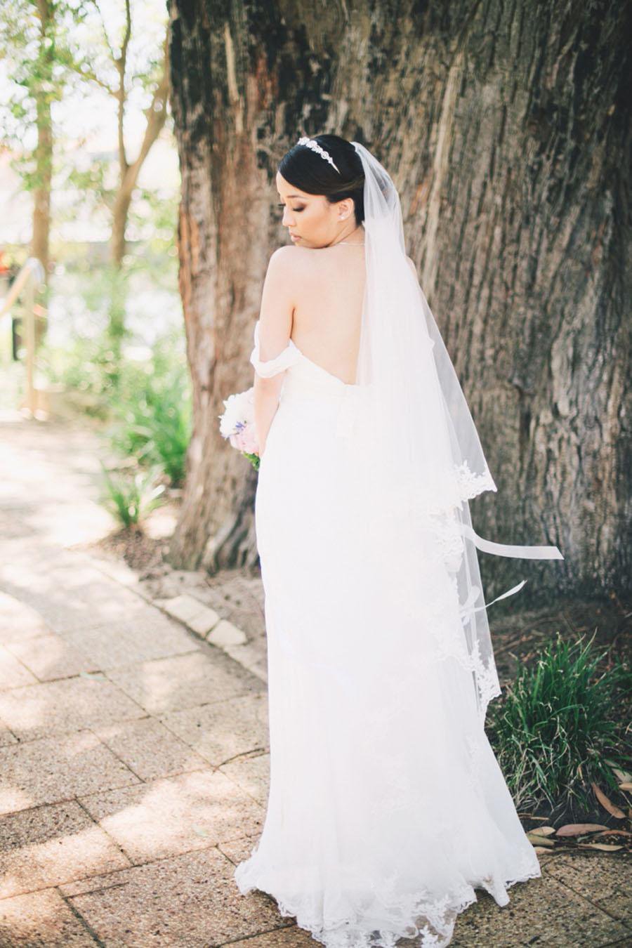 Off-the-Shoulder Empire Pleated White Sweetheart Backless Chiffon Beach Wedding Dress